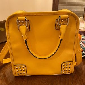 Vintage yellow bag
